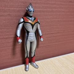 ウルトラ怪獣シリーズ 52 イーヴィルティガ ソフビ