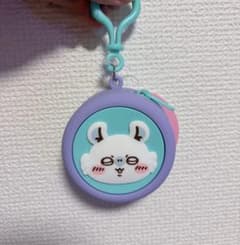 ちいかわ　まんまるミニシリコンポーチ　モモンガ　未使用品　タグ付きのサムネイル