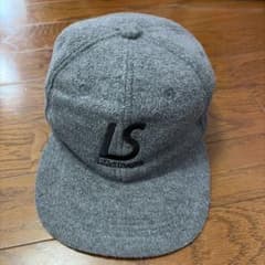 LUZ e SOMBRA キャップ グレーのサムネイル