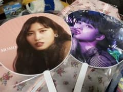 TWICE うちわのサムネイル