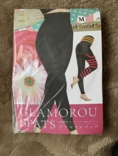 新品未開封！グラマラススパッツ正規品 Mのサムネイル