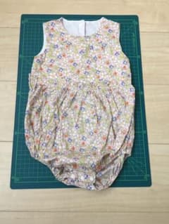 リバティ ペイザンヌ ロンパースのサムネイル