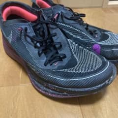 NIKEヴェイパーフライ2のサムネイル