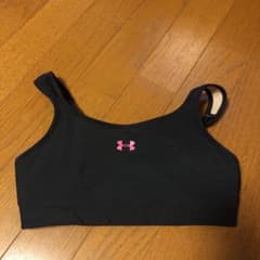 アンダーアーマーのスポーツブラのサムネイル