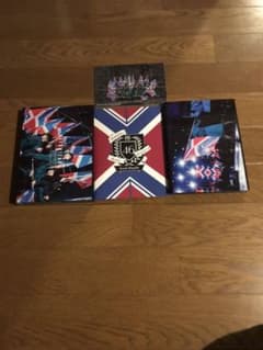 欅坂46/欅共和国2017〈初回生産限定盤・2枚組〉のサムネイル