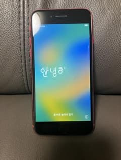 iPhone 8 レッド 64GBのサムネイル