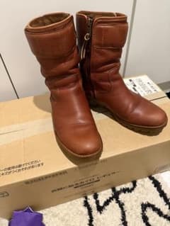 Timberland レディース レザーブーツ ブラウンのサムネイル