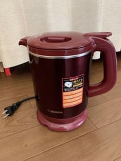 象印 電気ケトル 0.8L メタリックレッド CK-AW08-RMのサムネイル