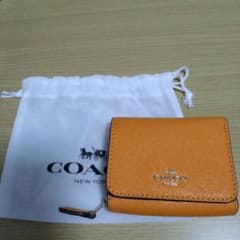 COACH　三つ折り財布　不織布袋つきのサムネイル
