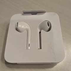 新品　未使用　Apple 純正品　iPhone イヤホンのサムネイル