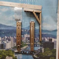 折りたたみ棚受け金具 3個セットのサムネイル
