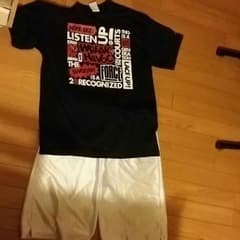 バスパンとTシャツのサムネイル