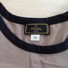 値下げ フェンディ FENDI Tシャツ カットソー 42のサムネイル