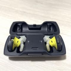 BOSE SOUNDSPORT FREE ワイヤレスイヤホンのサムネイル