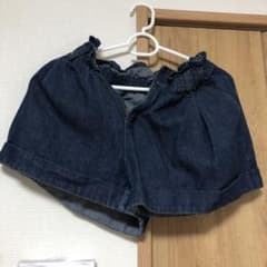 ショートパンツのサムネイル
