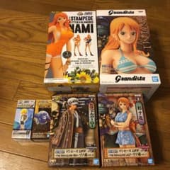 ワンピース フィギュアのサムネイル