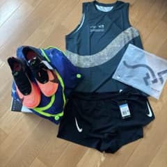 （バラ売り可能）NIKEパンツ　サウルスランニングシャツ　 アルファフライ3のサムネイル
