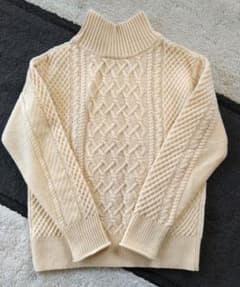 UNITED ARROWS☆ケーブルニットのサムネイル