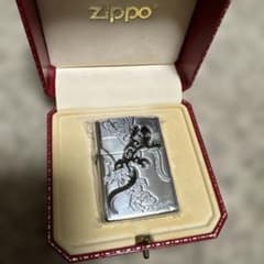 Zippo トカゲ彫刻ライター 本体のサムネイル