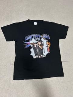 ブラック グラフィックプリント Tシャツのサムネイル