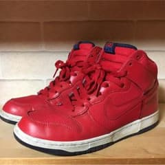NIKE スニーカーのサムネイル