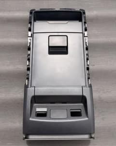 TOYOTA/トヨタ　30ヴェルファイア/アルファード　リアコンソールのサムネイル