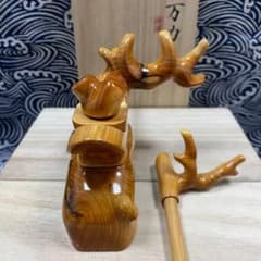 ★ 山桧 ★ 貴重 天然木 大砲万力　収納袋付き　ヘラブナ　銘木 87 ☆山桧☆ 天然木 弓形万力 収納袋付き 竿受あり ヘラブナ K88 - メルカリ