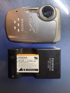 FUJIFILM XP コンパクトデジタルカメラのサムネイル