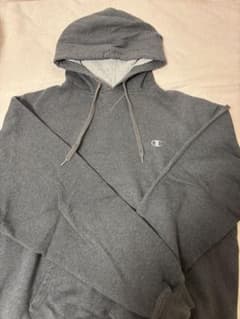 Champion プルオーバーパーカー グレー Lサイズのサムネイル