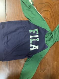 未使用に近い FILA パーカーのサムネイル