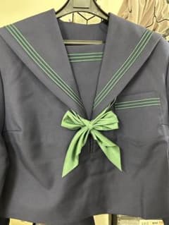 セーラー服 上着 濃紺 緑ライン スカーフ付きＬサイズ値下げ致しました。のサムネイル