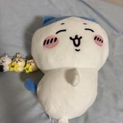 ちいかわ ハチワレ ぬいぐるみのサムネイル