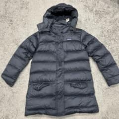 Patagonia ダウンコート ネイビー ボリューム キッズダウン - メルカリ