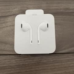 iPhone 純正イヤホンのサムネイル