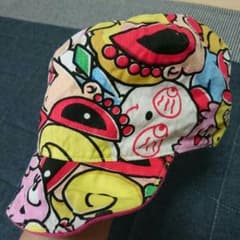 ヒスミニリバーシブル帽子のサムネイル