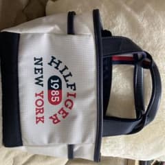 HILFIGER 1985 バッグ ホワイト・ネイビー。値下げ中のサムネイル