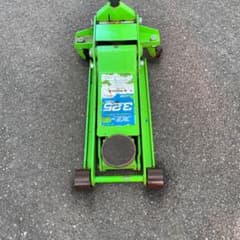 3.25トン対応ジャッキのサムネイル