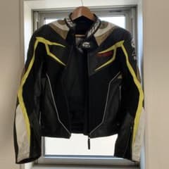 難あり　ライダースジャケットのサムネイル