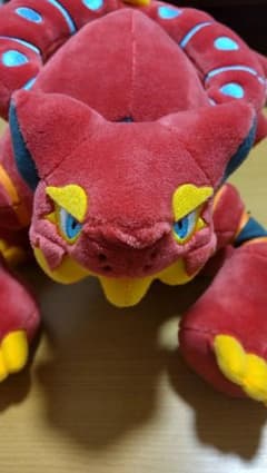 ボルケニオン　ぬいぐるみのサムネイル