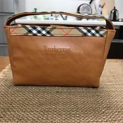 バーバリーポーチ★正規品★極美品のサムネイル