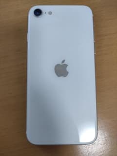 iPhone SE 第2世代 (SE2) ホワイト 64 GB docomoのサムネイル
