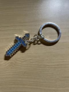 Minecraftダイヤ剣キーホルダーのサムネイル