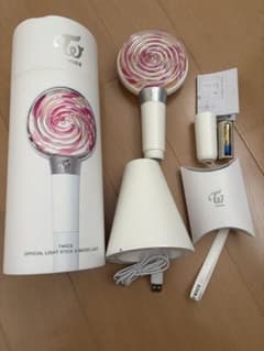 TWICE OFFICIAL LIGHT STICK キャンディボン　初代のサムネイル