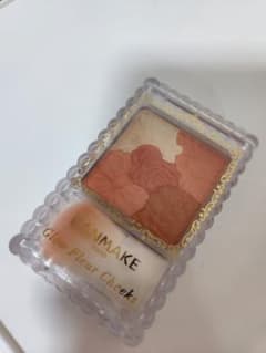 CANMAKE　グロウフルールチークス03のサムネイル