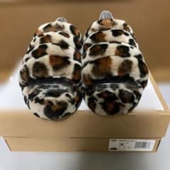 UGG FLUFF YEAH SLIDE LEOPARD US6/23cm - メルカリ