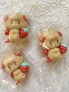 Mikko すわらせ隊2 いちごがいっぱい 3つセットのサムネイル