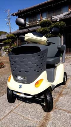 きんちゃん様専用 スズキ  セニアカー ET4D8のサムネイル