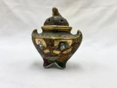 陶器製 香炉 人物図 四つ足 金彩のサムネイル