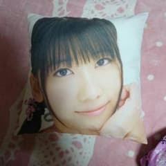 柏木由紀 クッションのサムネイル