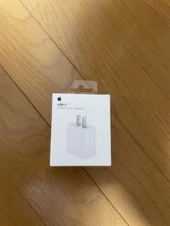 新品未開封-Apple 純正 USB-C 20W 電源アダプター 充電器のサムネイル